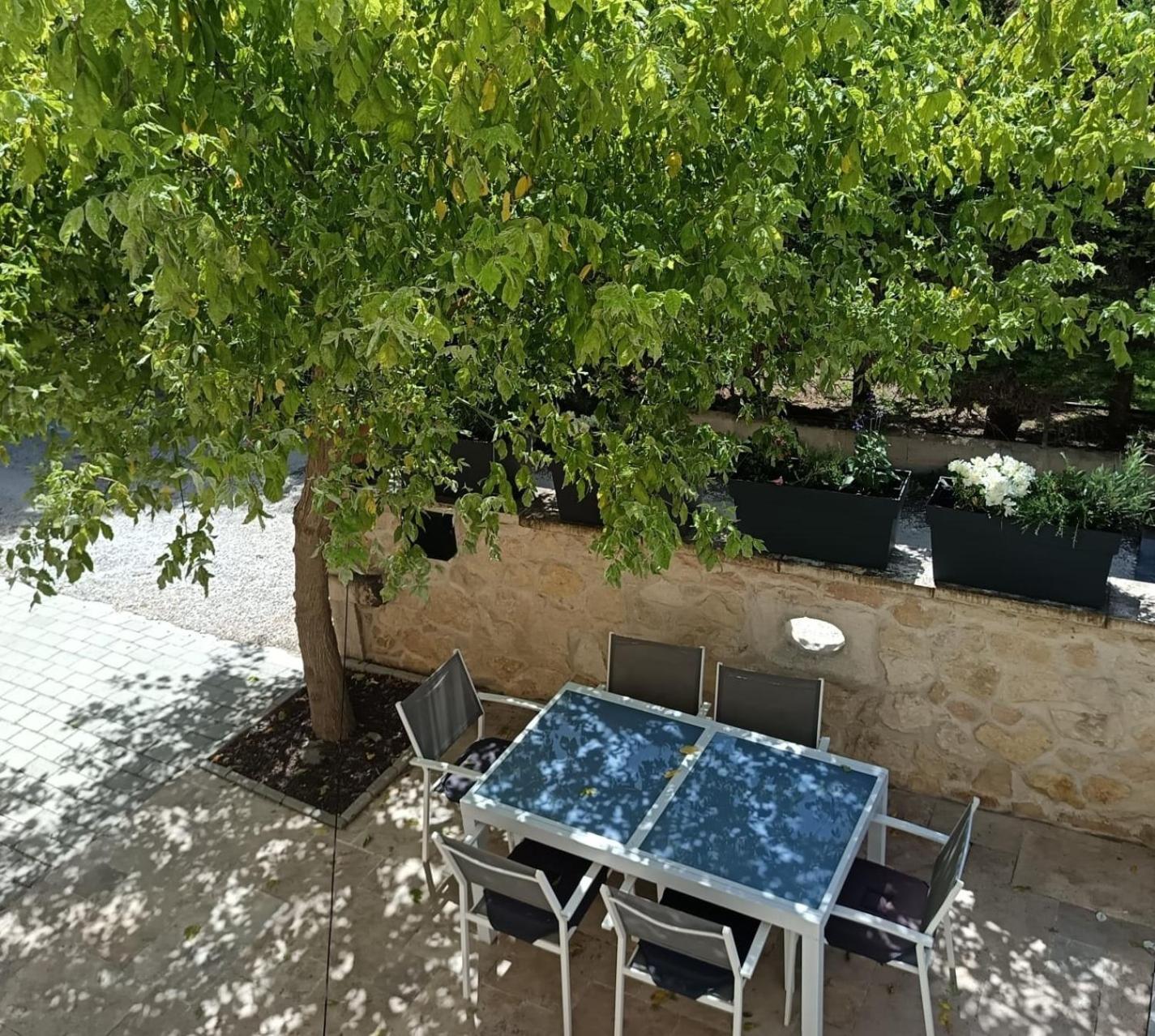 Namaste Home Saint-Rémy-de-Provence Exterior foto